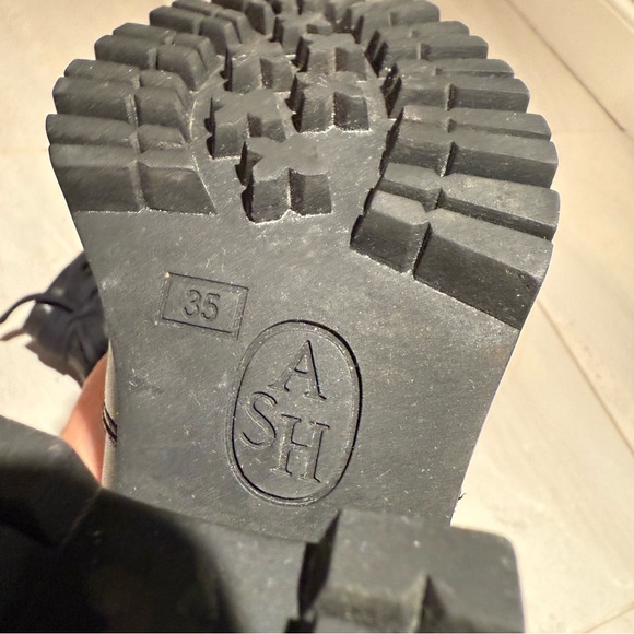 🖤 SOLD 🖤 - Picture 10 of 10